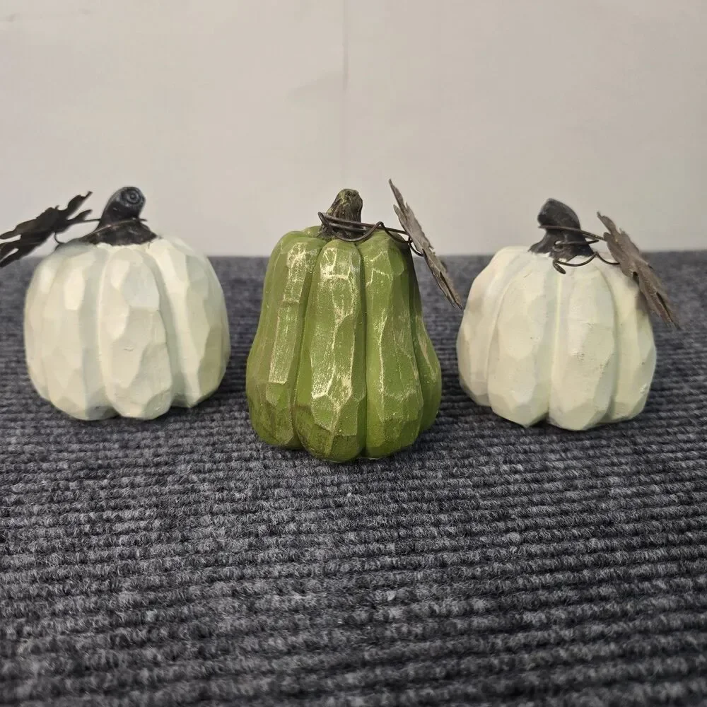 Set of 3 Small Pumpkins Fall Thanksgiving Home Decor Ceramic Decoration Leaves